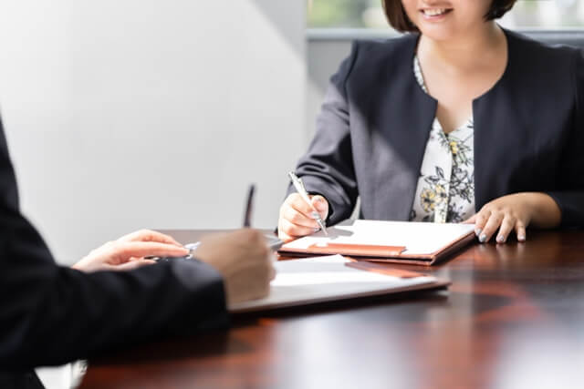 「第三者」による1 on 1面談の効果とは?~ナナメの部署間で1on1を行うメリット~